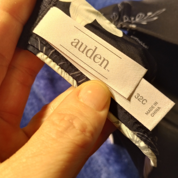 NWT Auden "midnight floral" no wire 32C wireless gently padded convertible bra - Picture 7 of 7